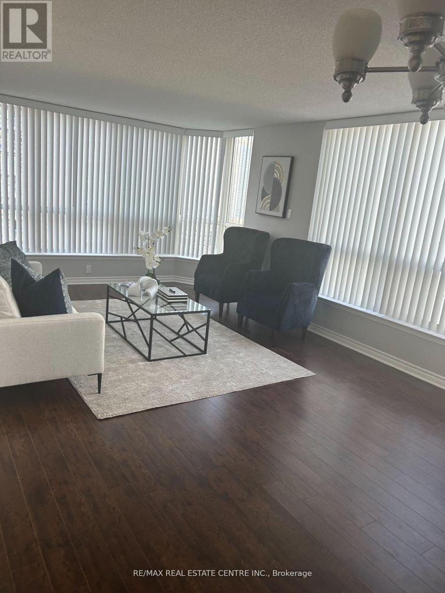 1805 - 55 Elm Drive, Mississauga, Ontario  L5B 3Z3 - Photo 6 - W12221434