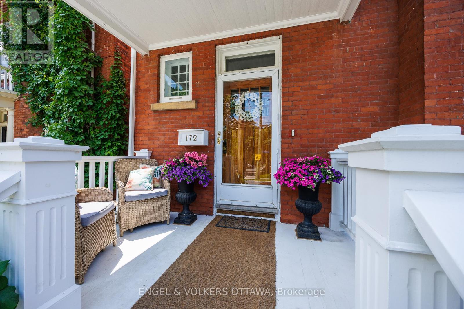 Property at 172 CARTIER STREET N image 2