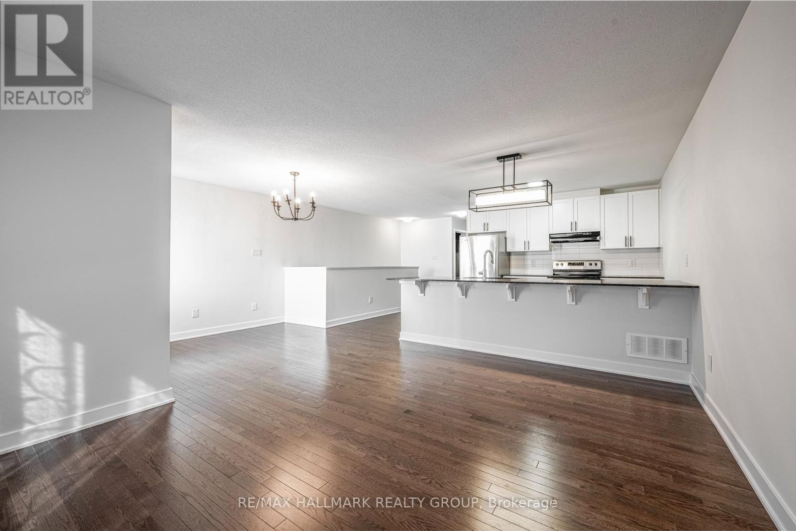 6357 Perth Street, Ottawa, Ontario  K0A 2Z0 - Photo 14 - X12221453