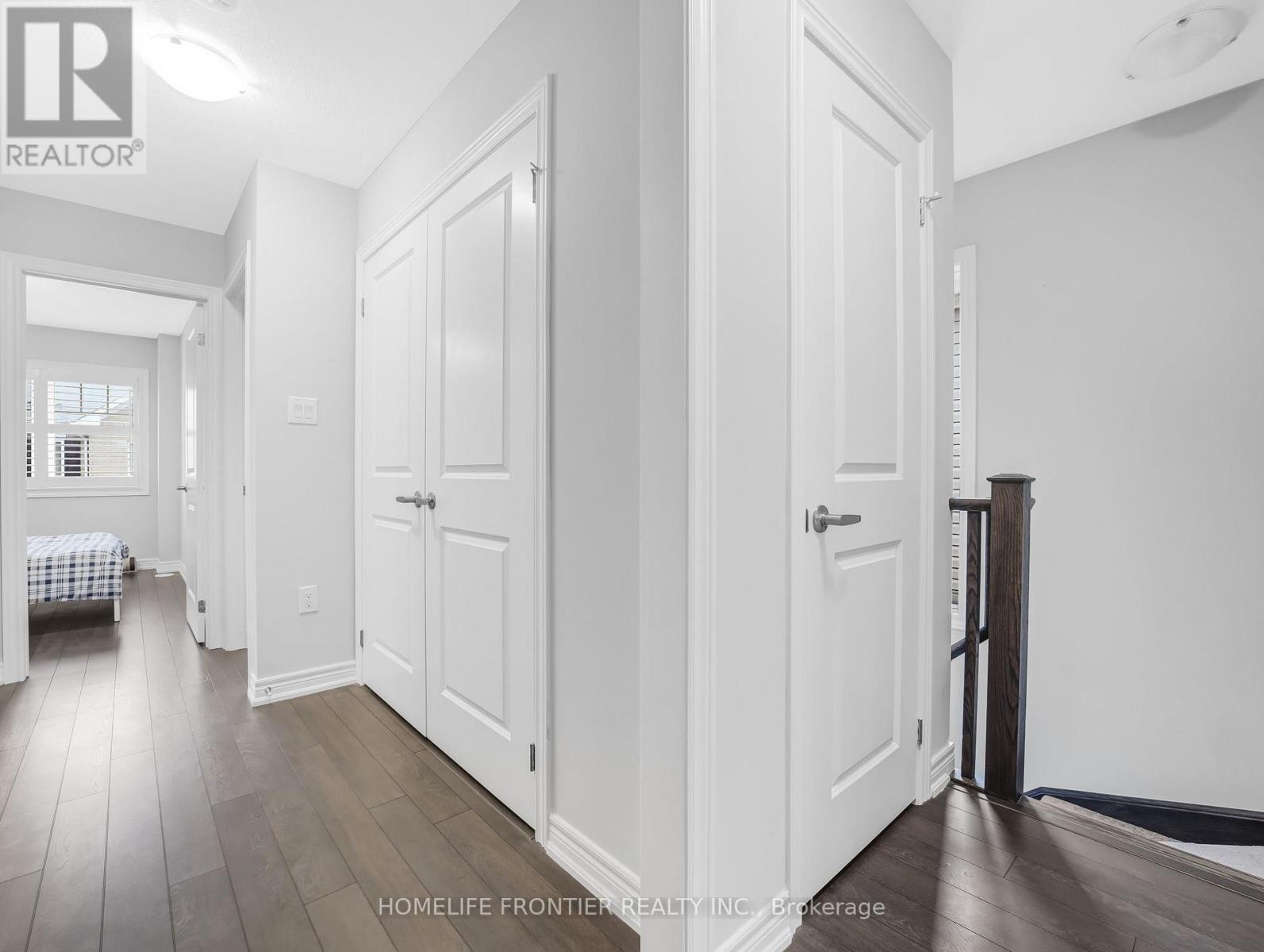 27 Rapids Lane, Hamilton (Vincent), Ontario  L8K 5J3 - Photo 25 - X12221379