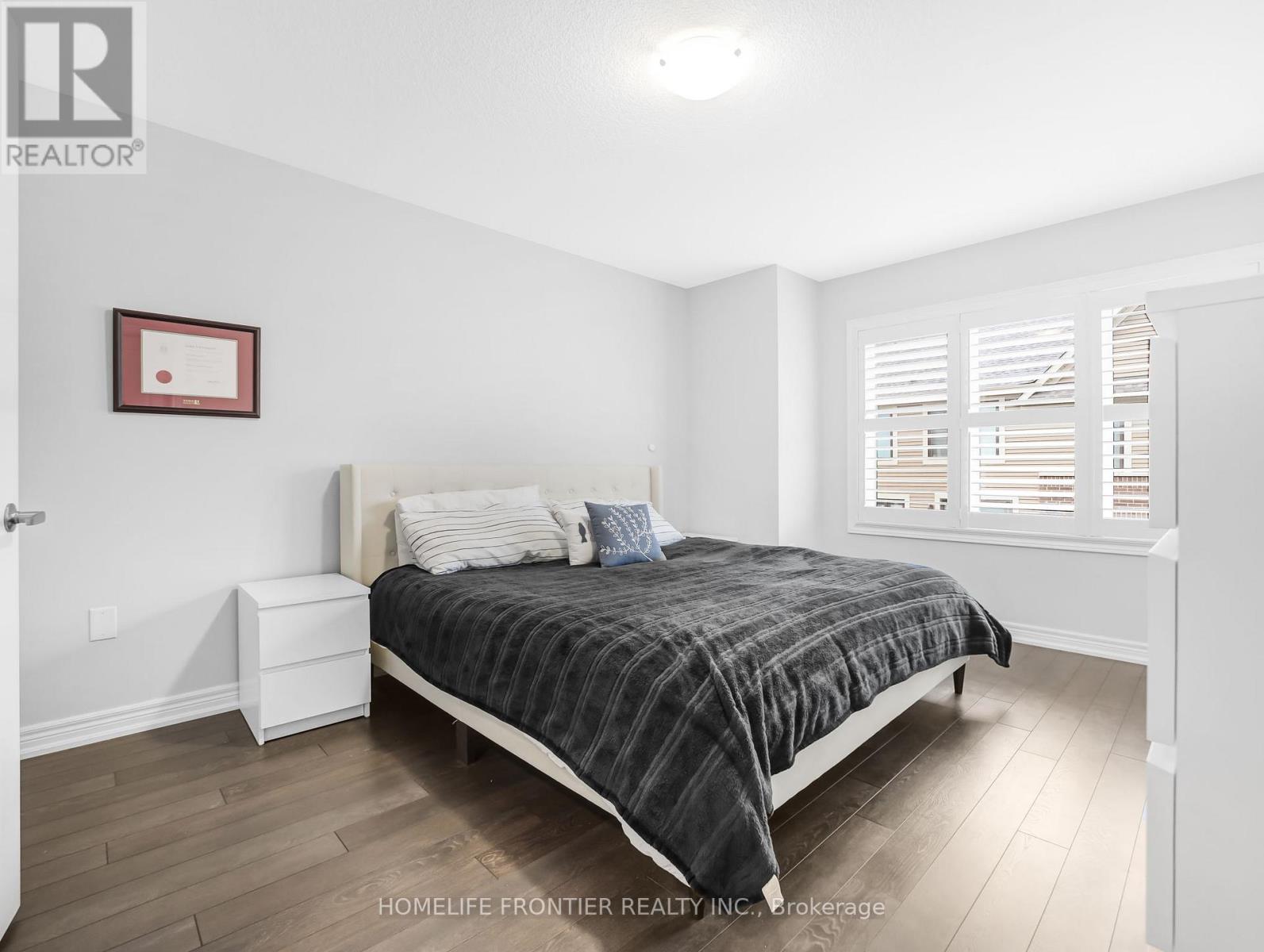27 Rapids Lane, Hamilton (Vincent), Ontario  L8K 5J3 - Photo 31 - X12221379