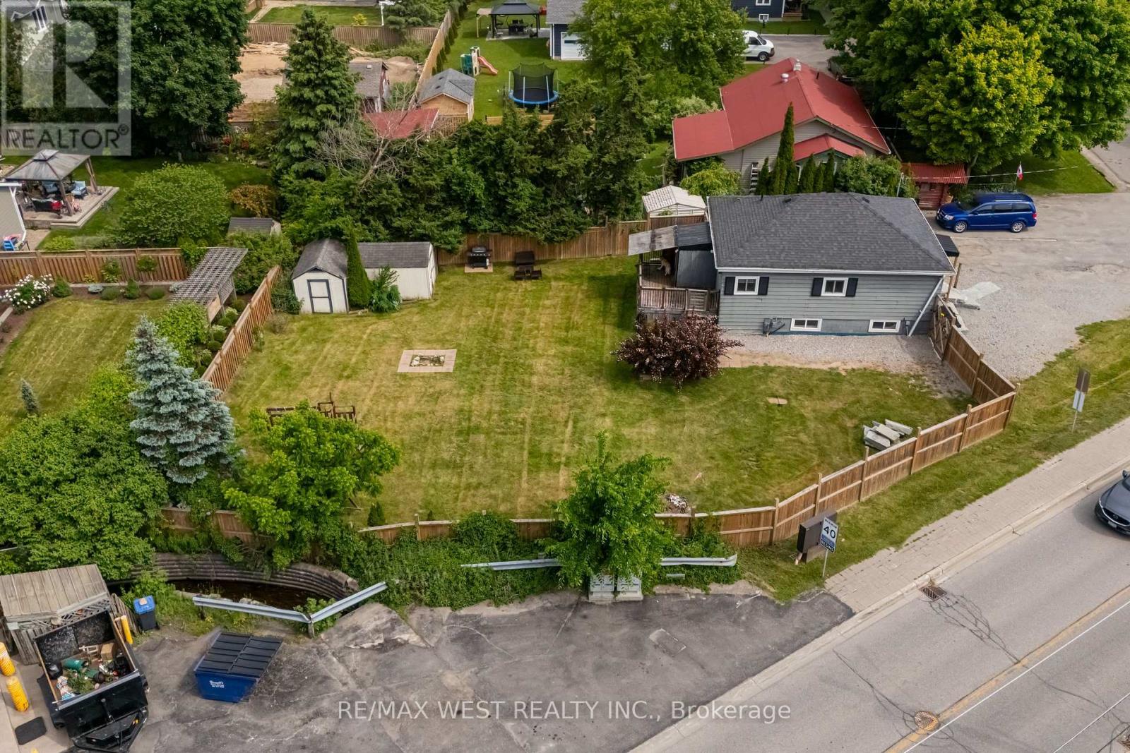31 Beaver Street, Halton Hills (Glen Williams), Ontario  L7G 3P6 - Photo 29 - W12220873
