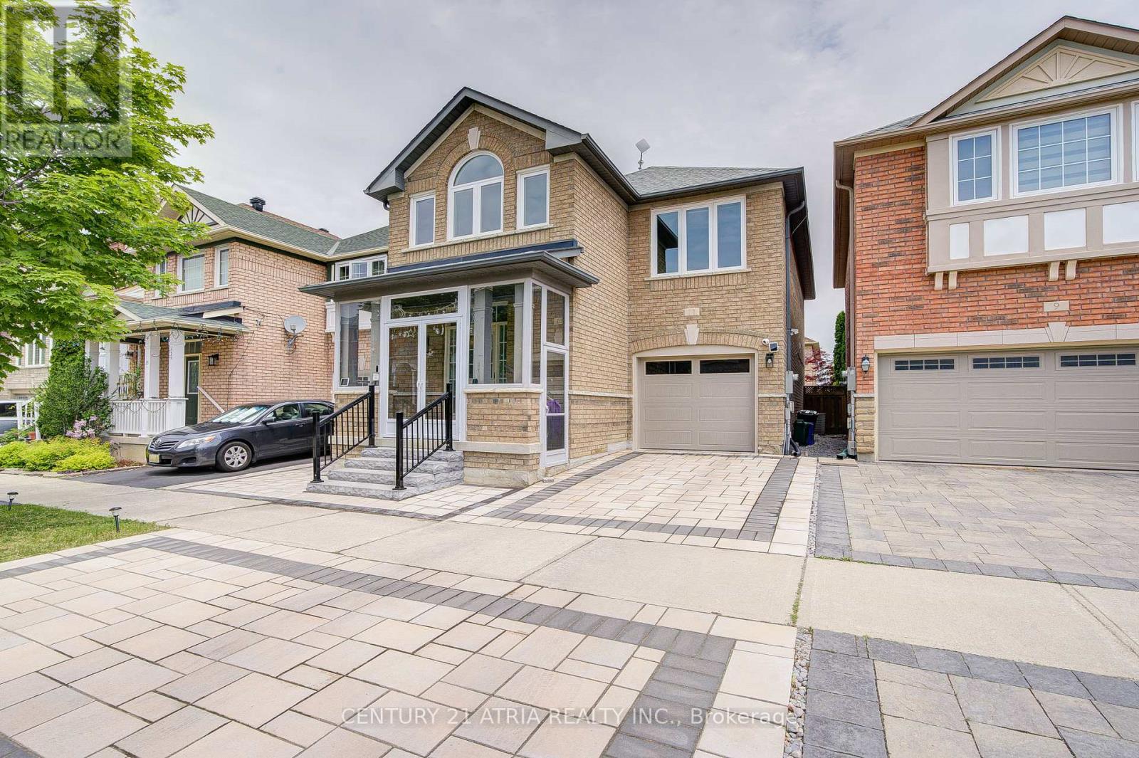 Property at 11 CRAWFORD STREET image 2