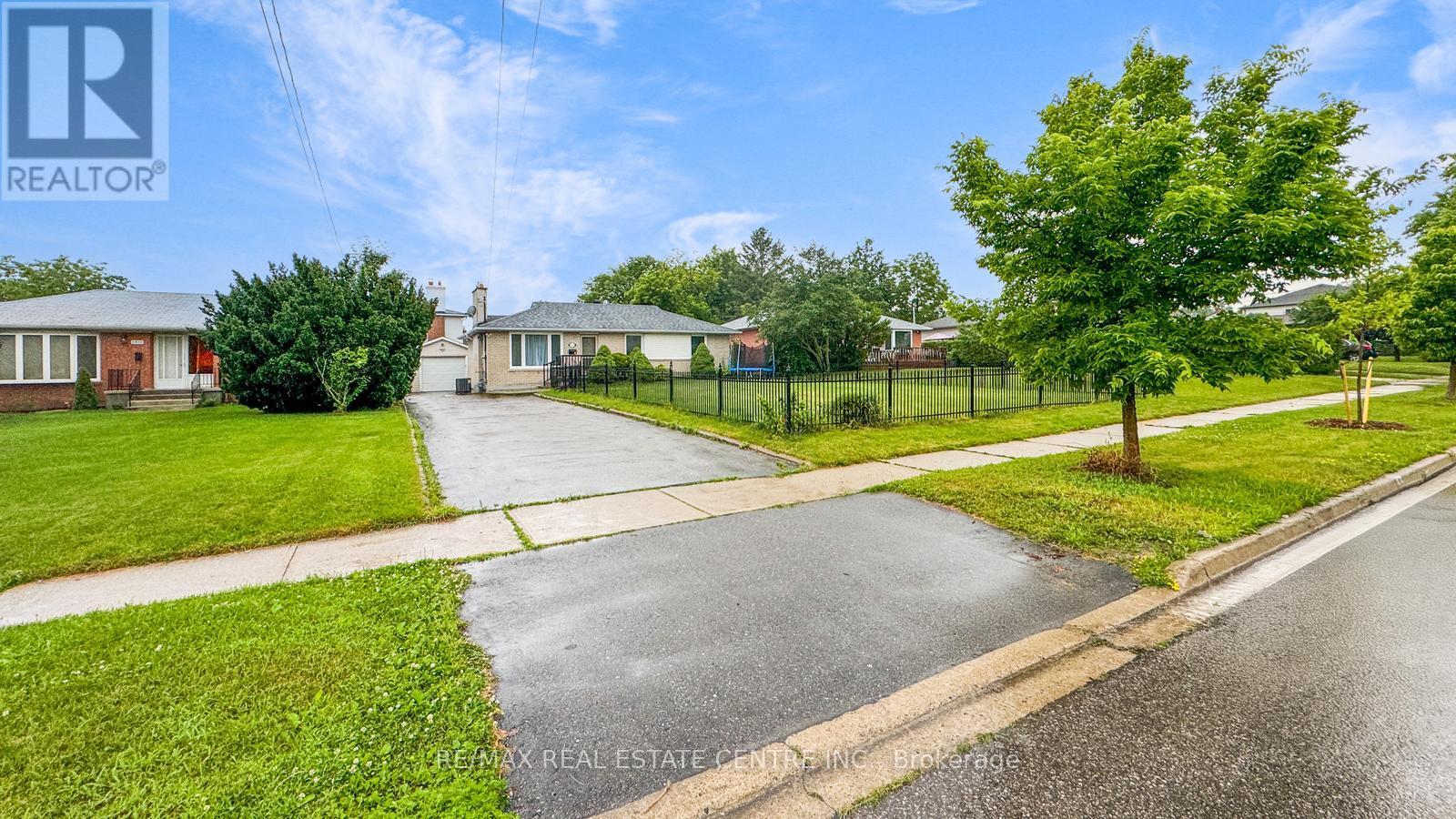 Property at 2518 STILLMEADOW ROAD image 3