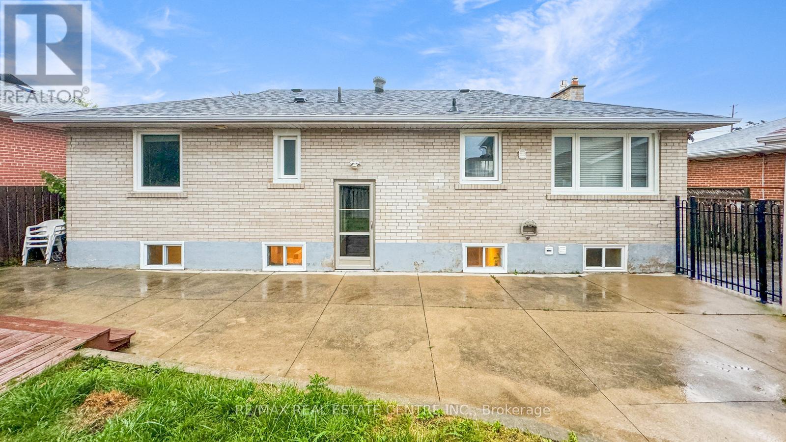 2518 Stillmeadow Road, Mississauga (Cooksville), Ontario  L5B 1X7 - Photo 34 - W12221470