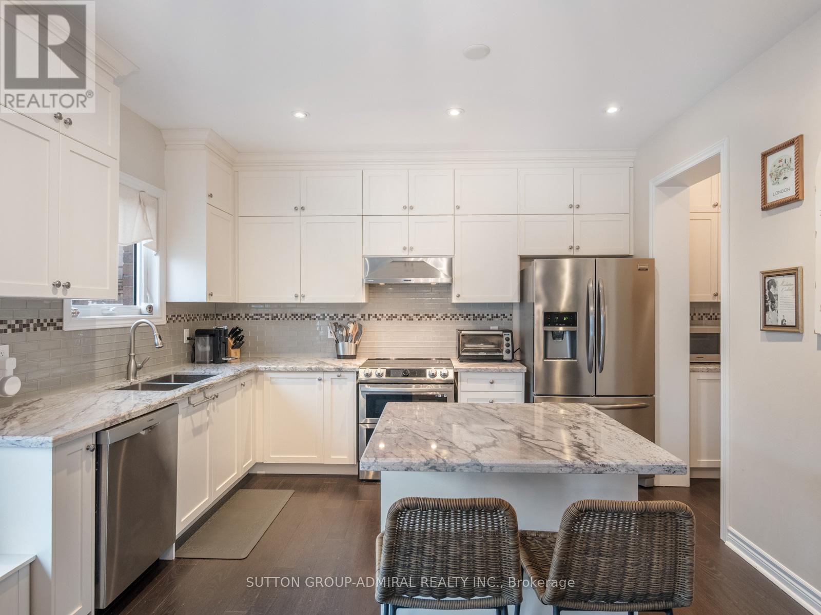 Property at 876 WILLIAM LEE AVE image 3