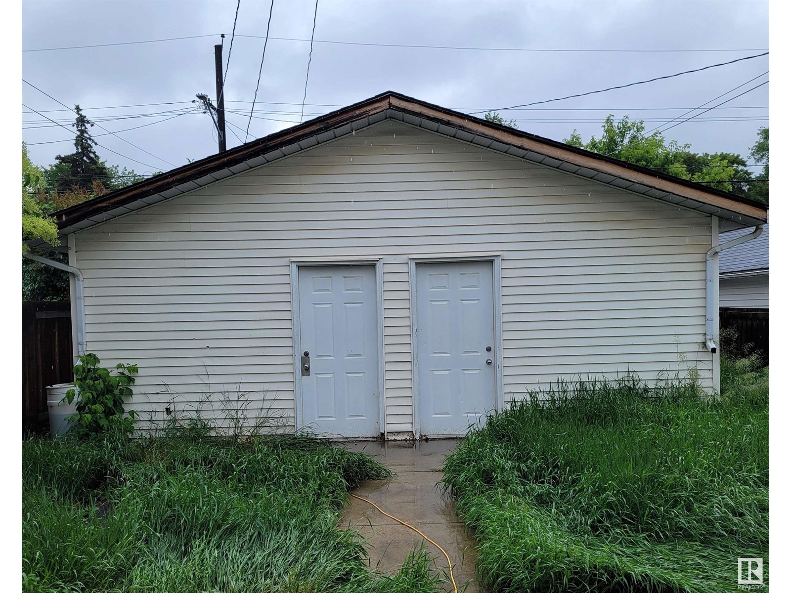 Property at 11421 11423 89 ST NW image 5