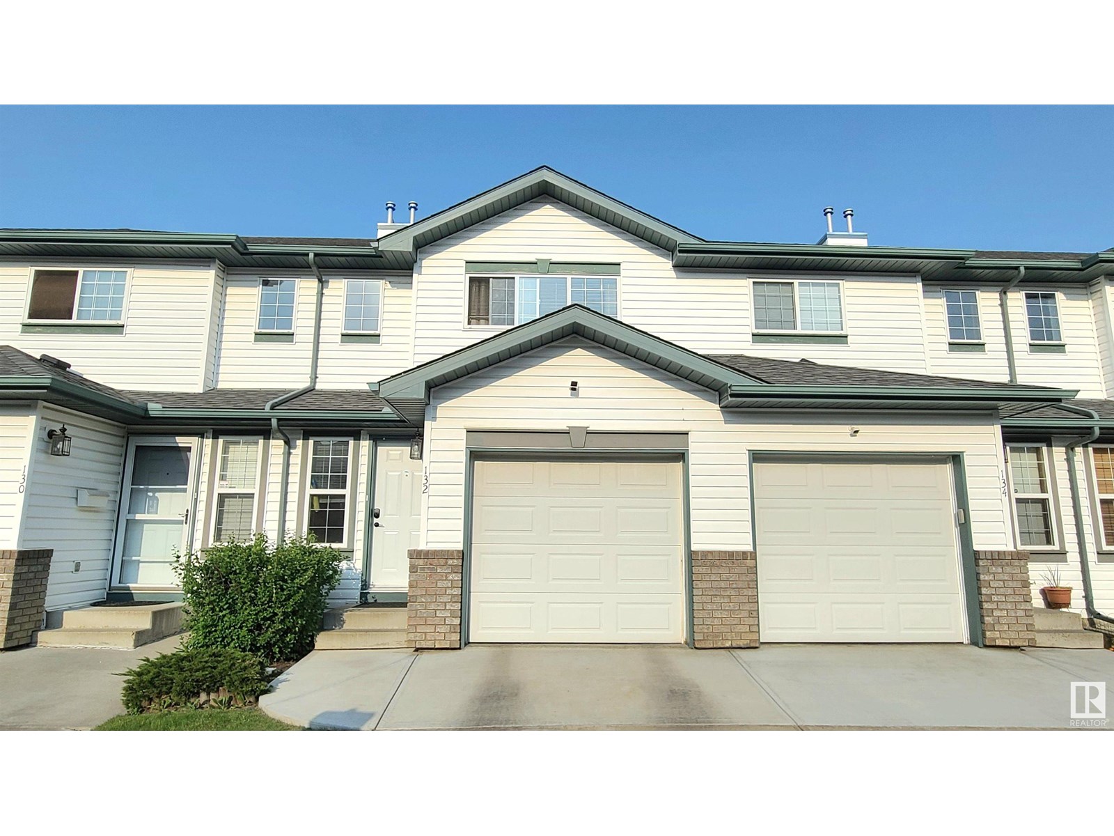 Property at #132 16823 84 ST NW image 1
