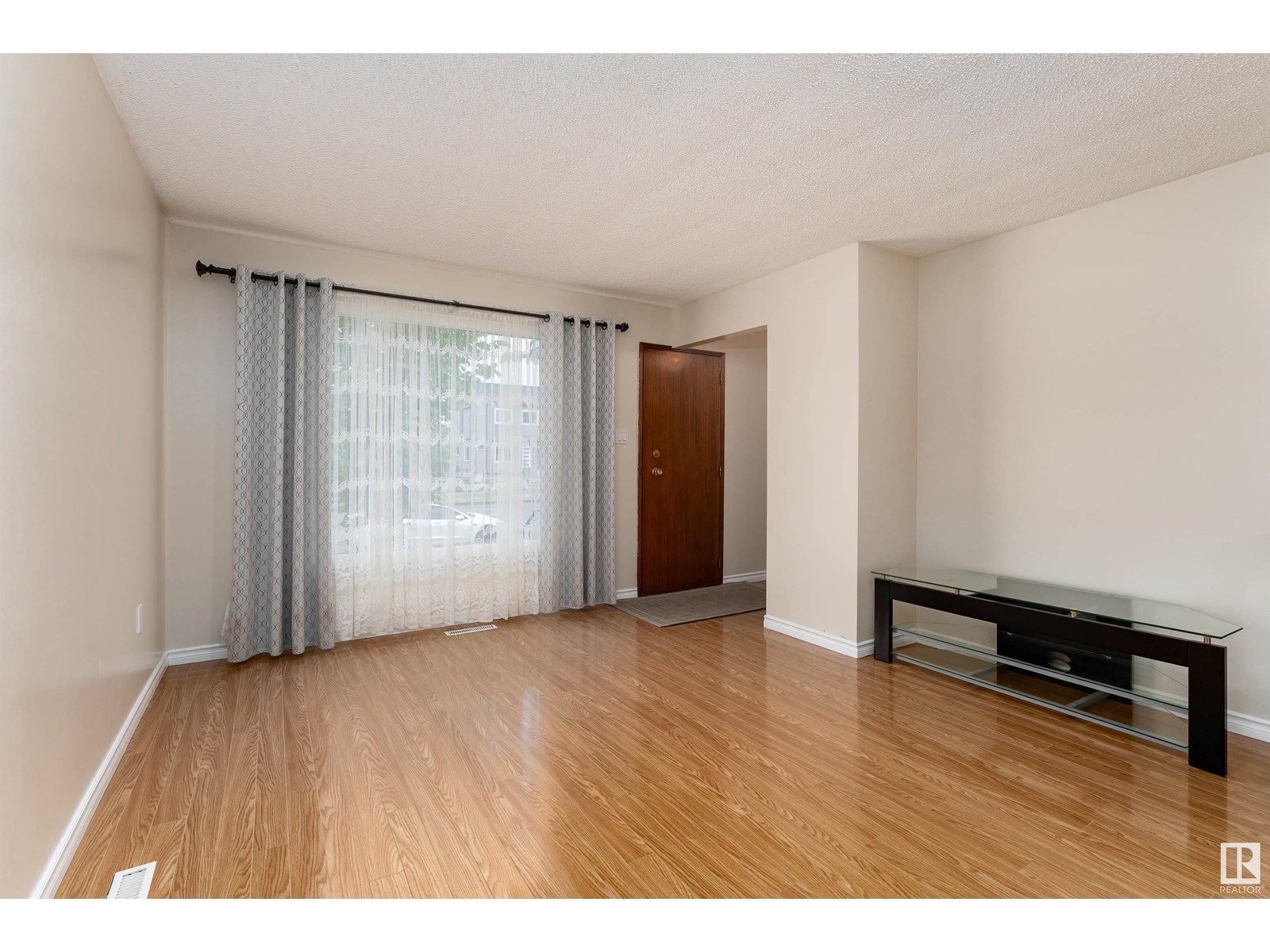 Property at 15820 100 AV NW NW image 5