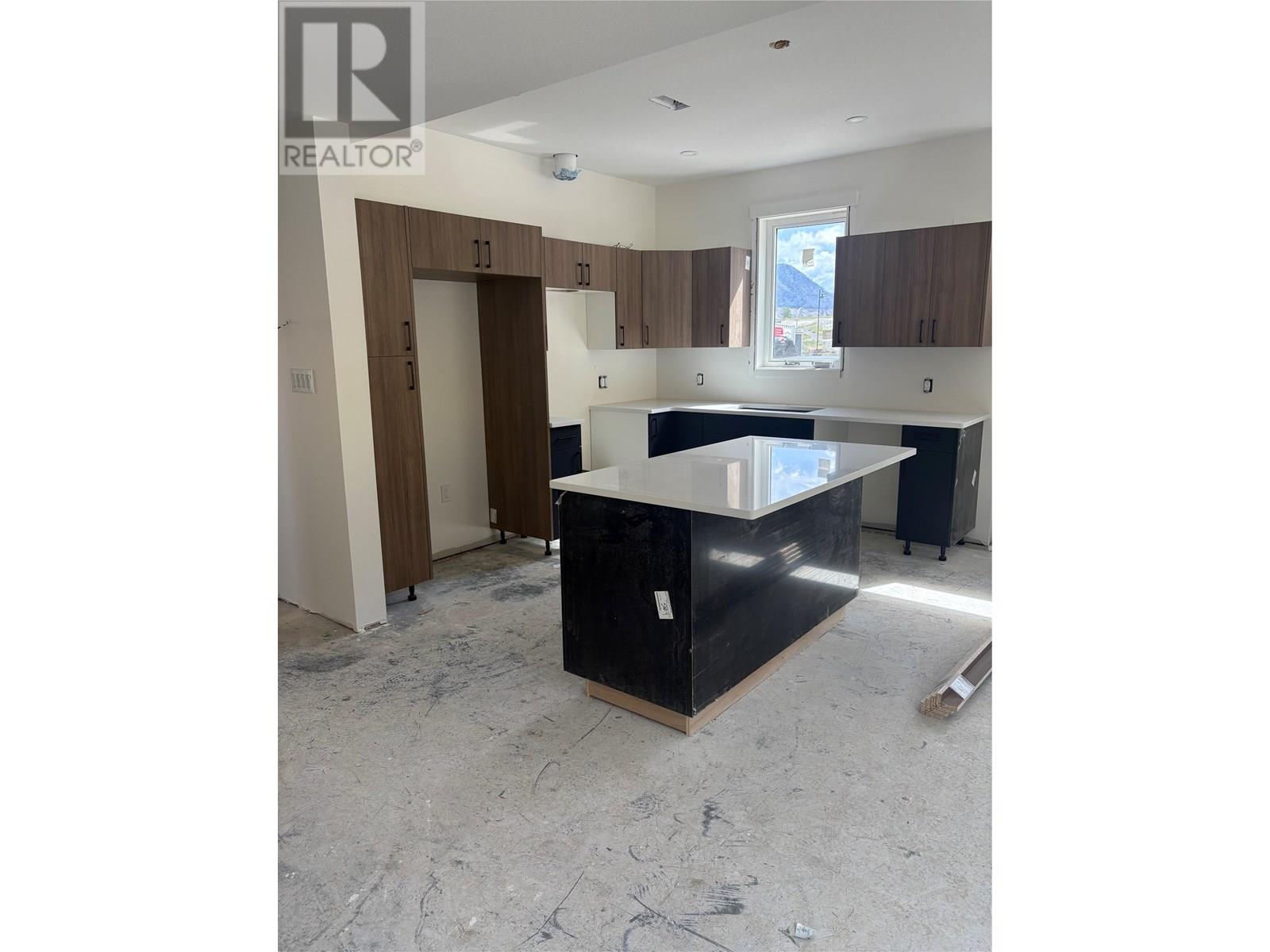 Property at 3580 Valleyview Drive Unit# 108 image 3