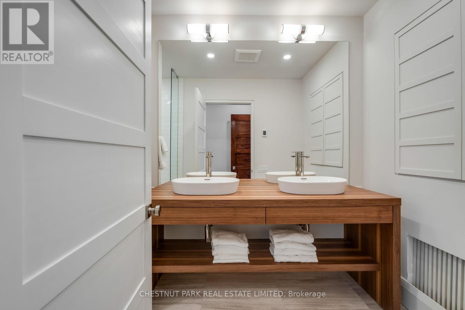 16 Inglewood Drive, Toronto, Ontario M4T 1G8 - Photo 28 - C12221574