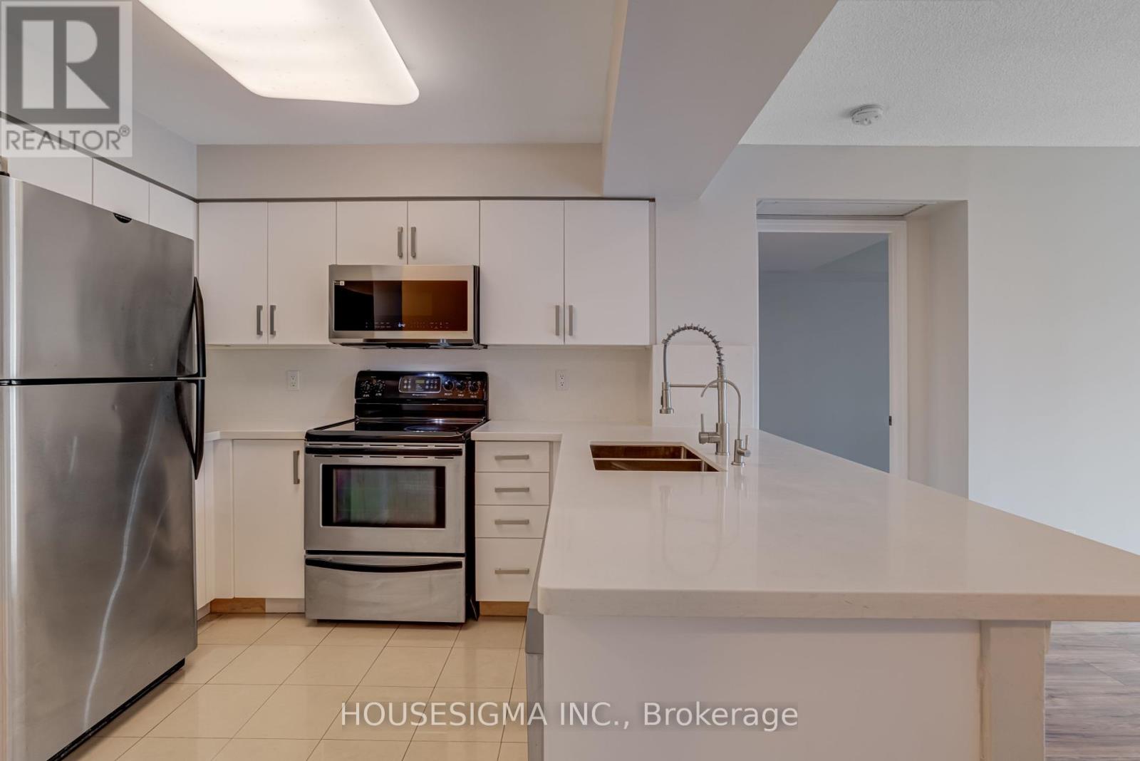 901 - 28 Harrison Garden Boulevard, Toronto (Willowdale East), Ontario  M2N 7B5 - Photo 11 - C12221614