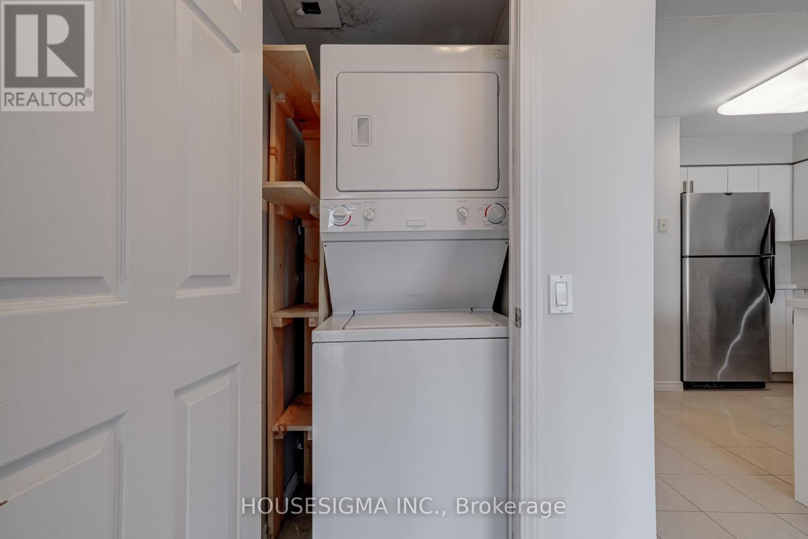 901 - 28 Harrison Garden Boulevard, Toronto (Willowdale East), Ontario  M2N 7B5 - Photo 18 - C12221614