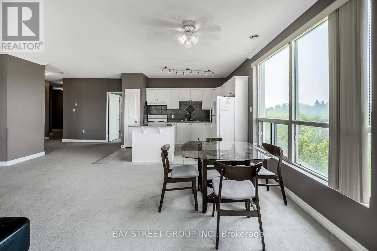 606 - 255 Keats Way, Waterloo, Ontario  N2L 6N6 - Photo 13 - X12221625