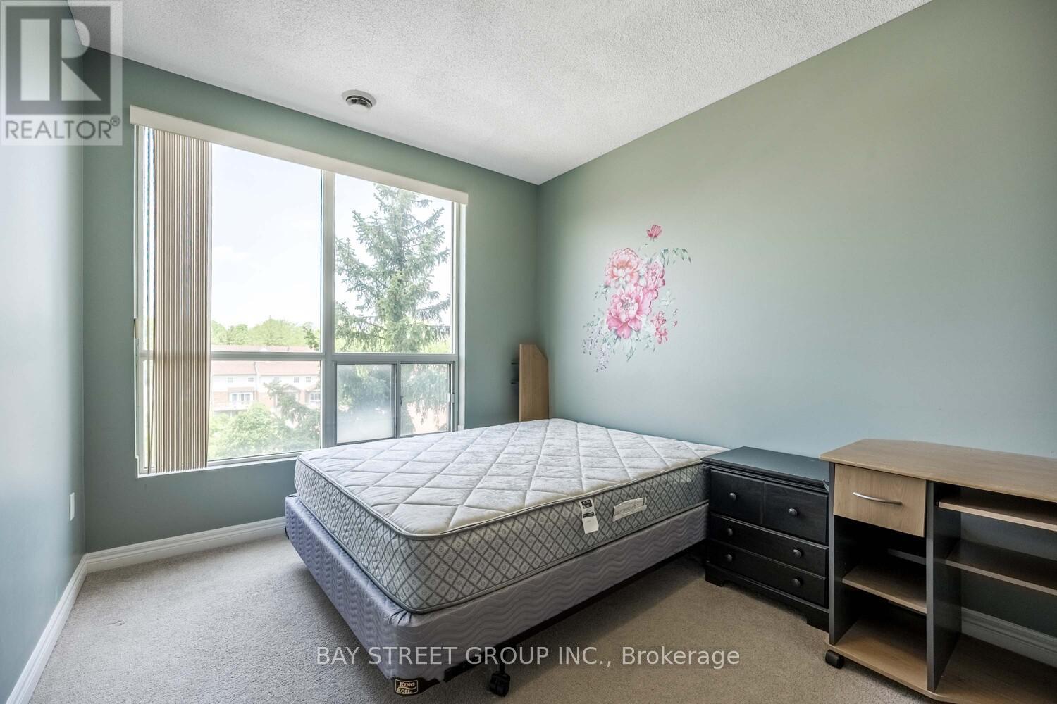 606 - 255 Keats Way, Waterloo, Ontario  N2L 6N6 - Photo 22 - X12221625