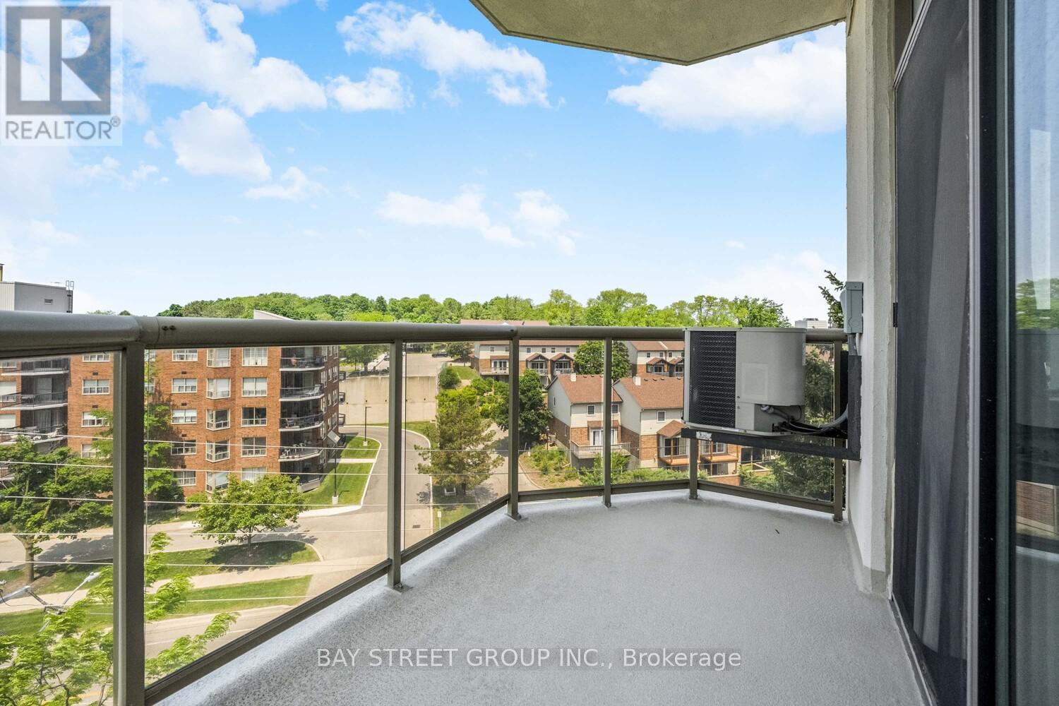606 - 255 Keats Way, Waterloo, Ontario  N2L 6N6 - Photo 30 - X12221625