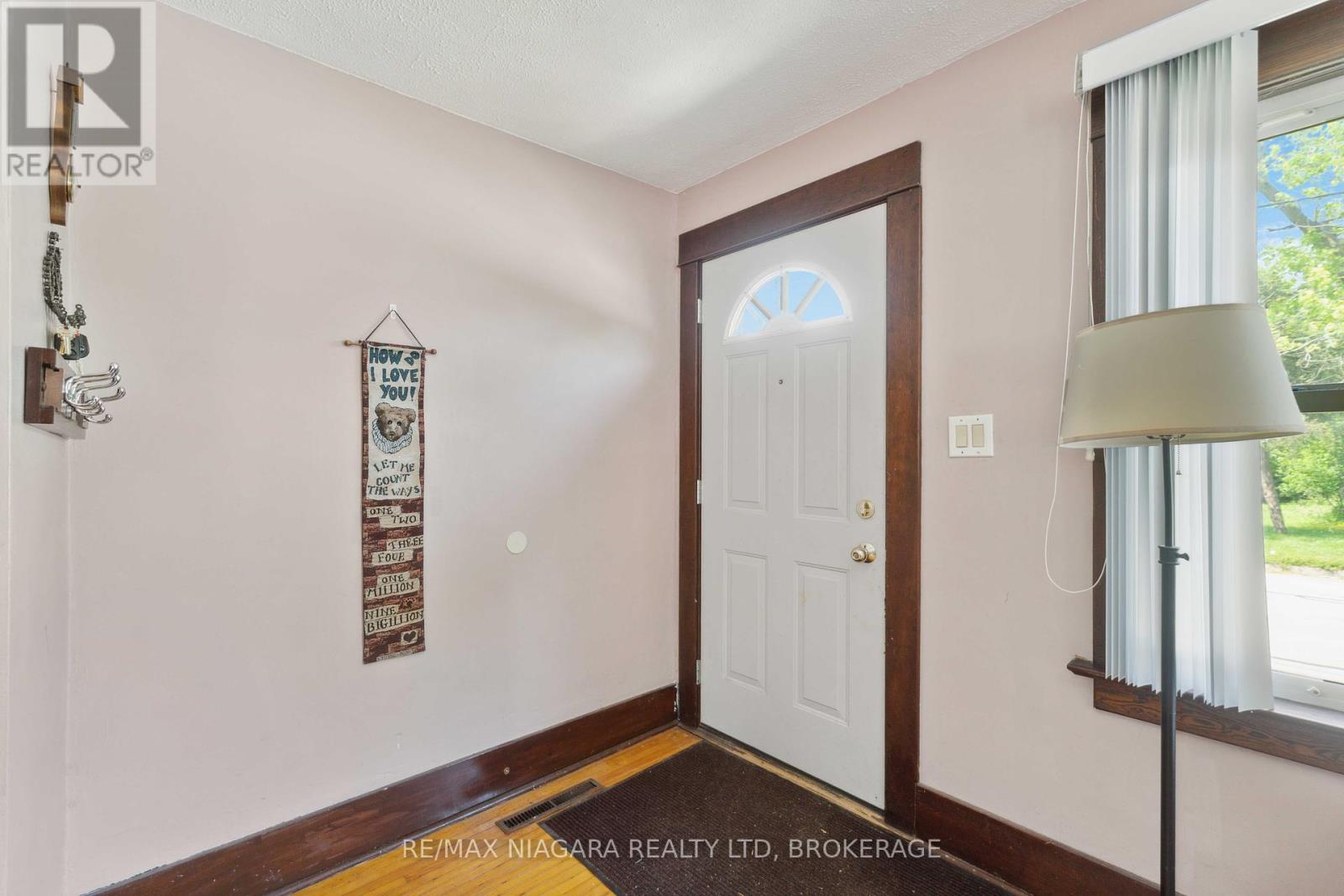 Property at 305 EMERICK AVENUE image 3