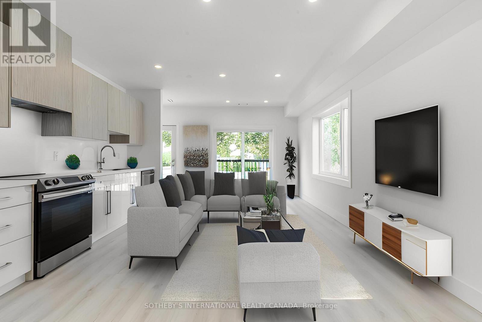 15 Burrard Road, Toronto (Elms-Old Rexdale), Ontario  M9W 3T1 - Photo 4 - W12221638
