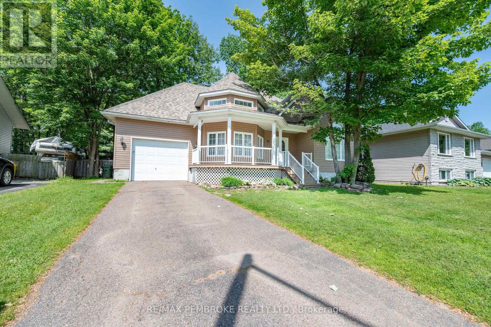Property at 44 BAYSHORE DRIVE image 5