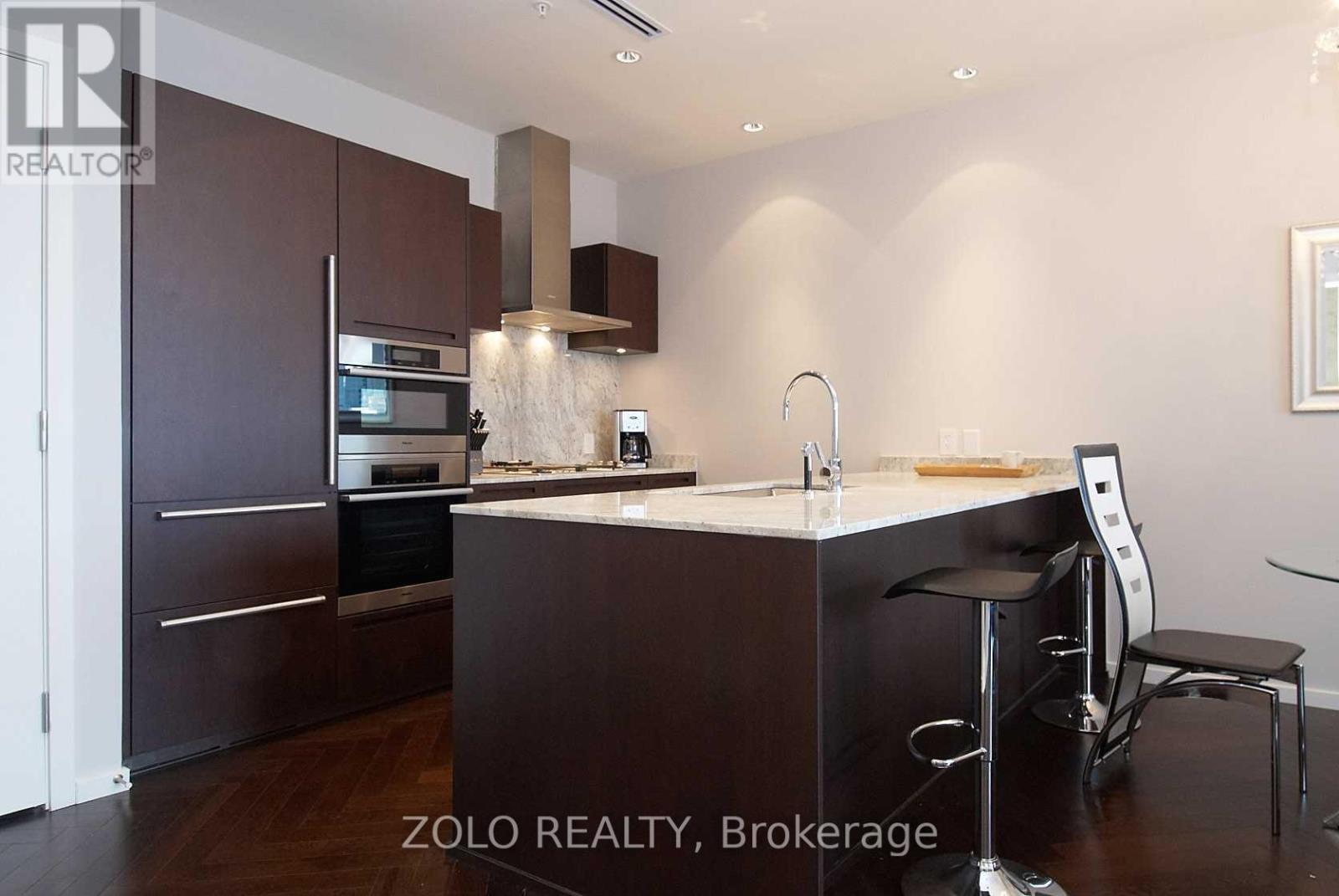 5505 - 180 University Avenue, Toronto (Bay Street Corridor), Ontario  M5H 0A2 - Photo 9 - C12221654