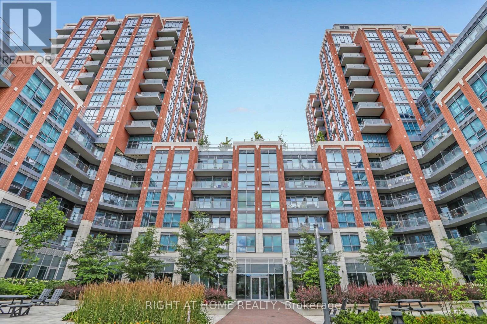 402 - 31 Tippett Road, Toronto (Clanton Park), Ontario  M3H 0C8 - Photo 36 - C12221679