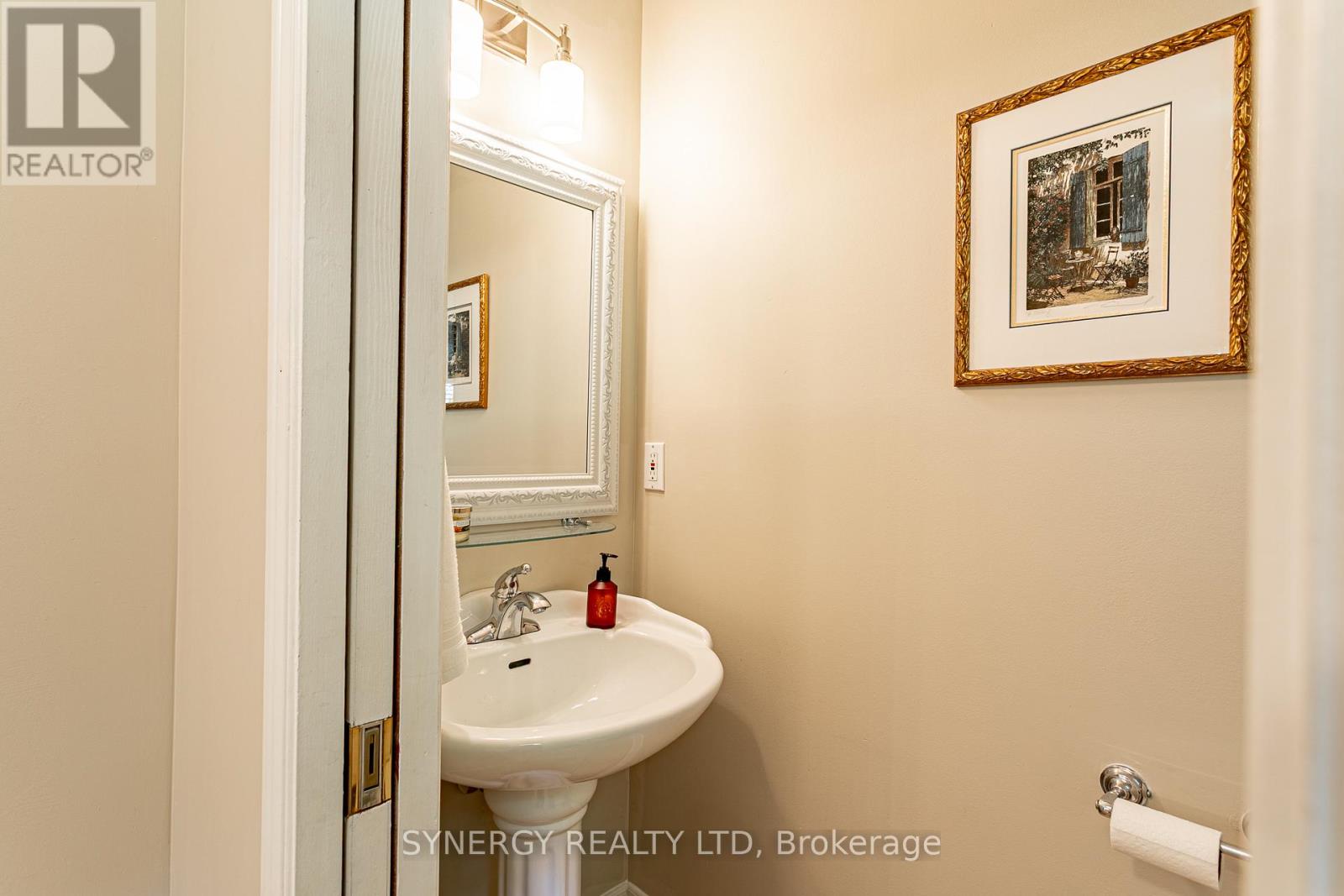 422 Riverside Drive, London North (North N), Ontario  N6H 2R7 - Photo 15 - X12221698
