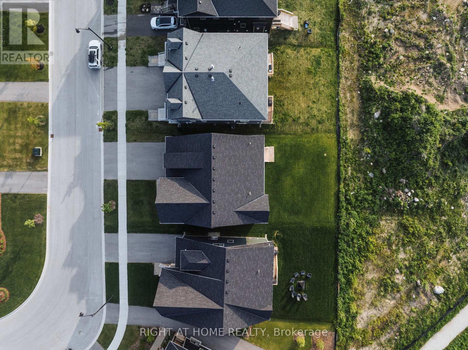 114 Black Willow Crescent, Blue Mountains, Ontario  L9Y 5L8 - Photo 46 - X12208484