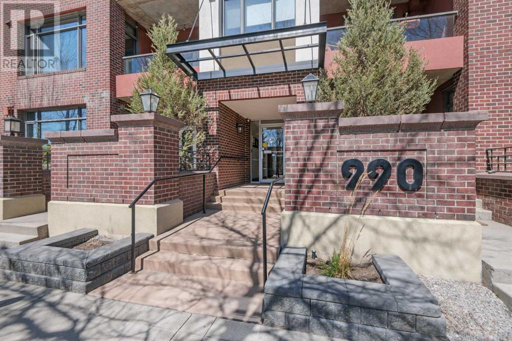 Property at 524, 990 Centre Avenue NE image 2