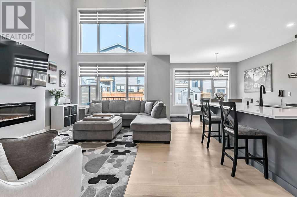 Property at 408 Precedence Hill image 4