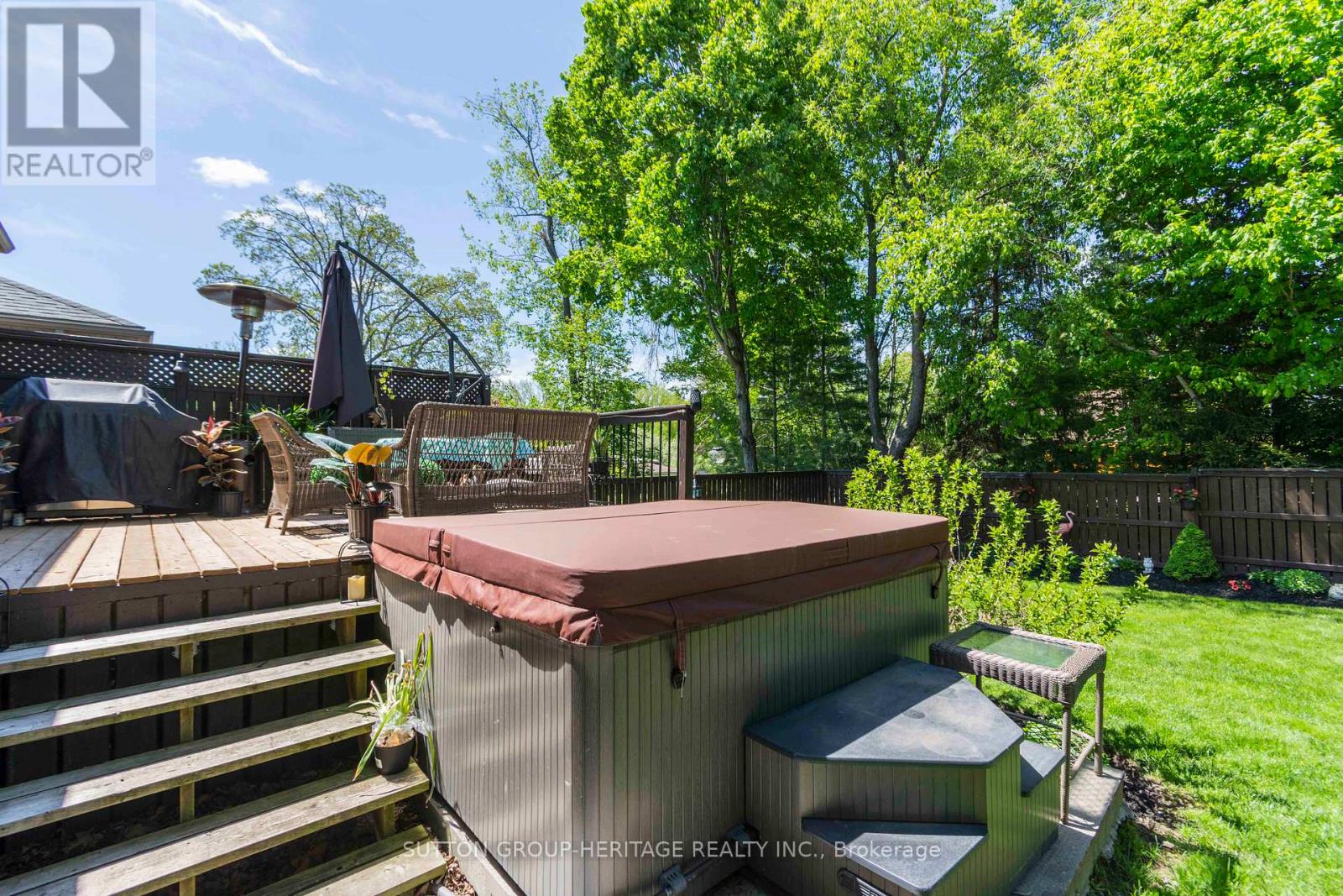 39 Lakewood Crescent, Quinte West, Ontario  K8V 5P4 - Photo 36 - X12221719