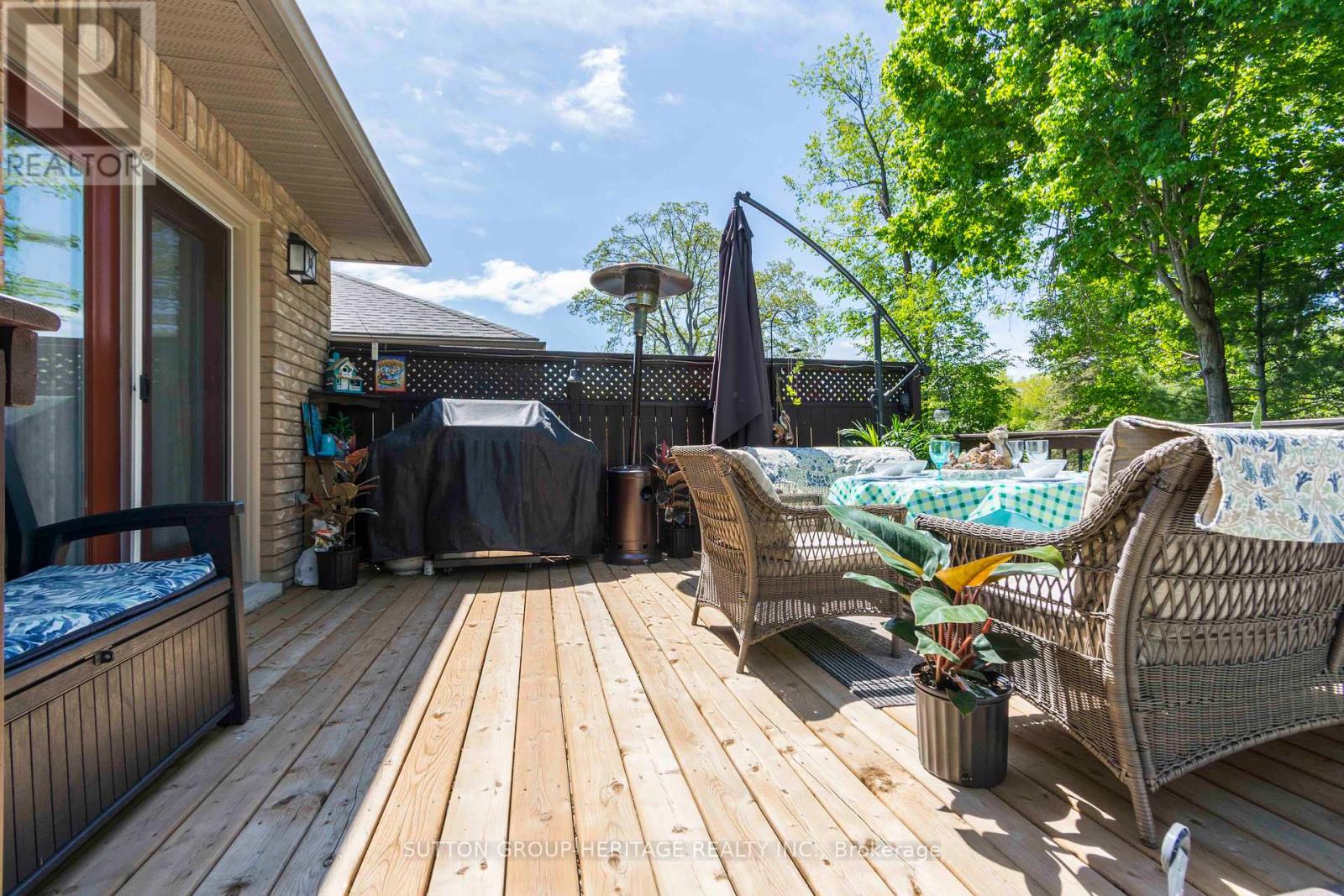 39 Lakewood Crescent, Quinte West, Ontario  K8V 5P4 - Photo 39 - X12221719