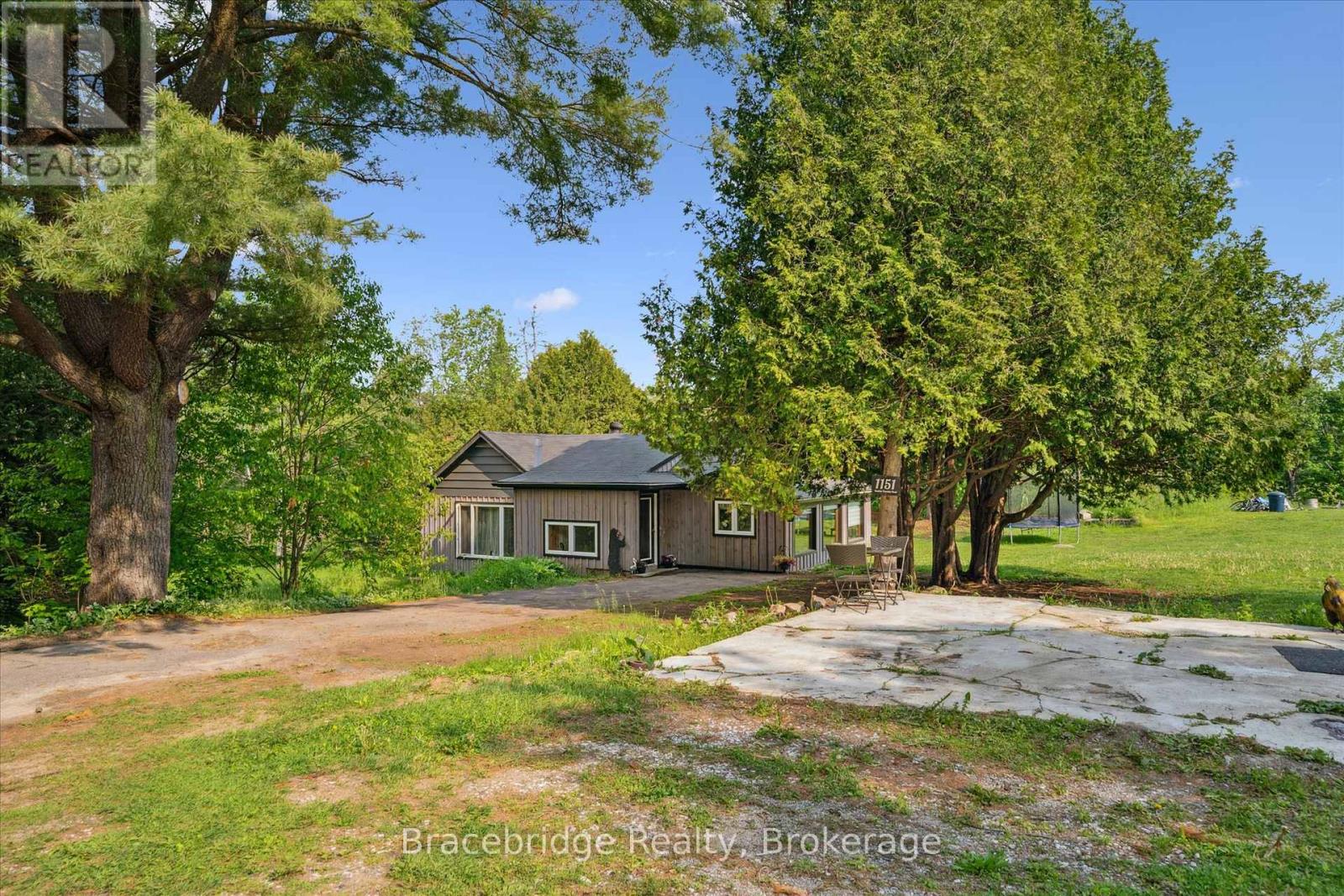 1151 Beatrice Town Line, Bracebridge, Ontario  P1L 1X4 - Photo 5 - X12221739