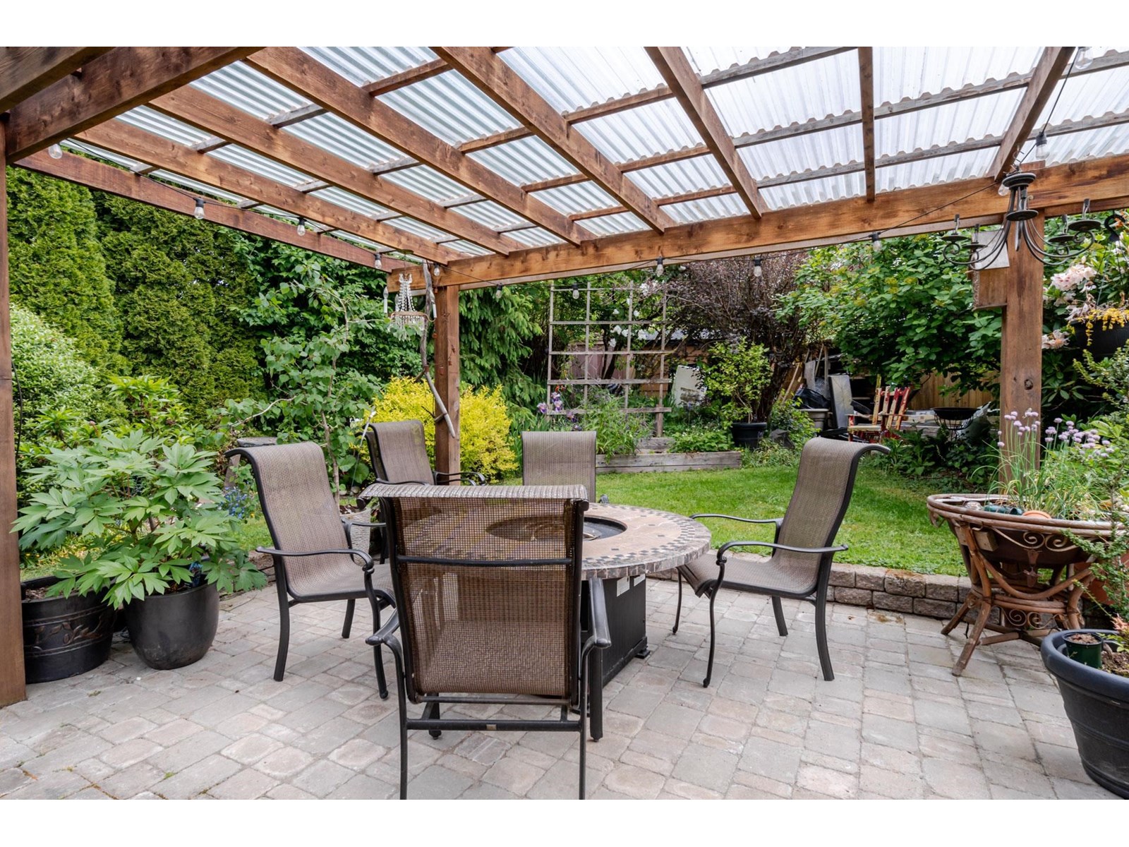 Property at 9756 CROWN CRESCENT image 2