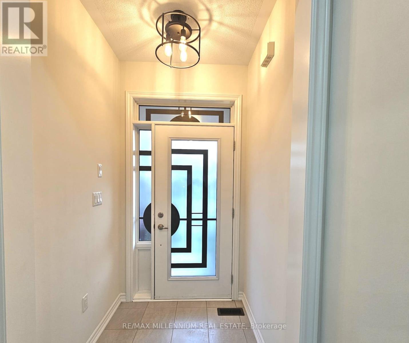 Property at 139 CROMBIE STREET image 5