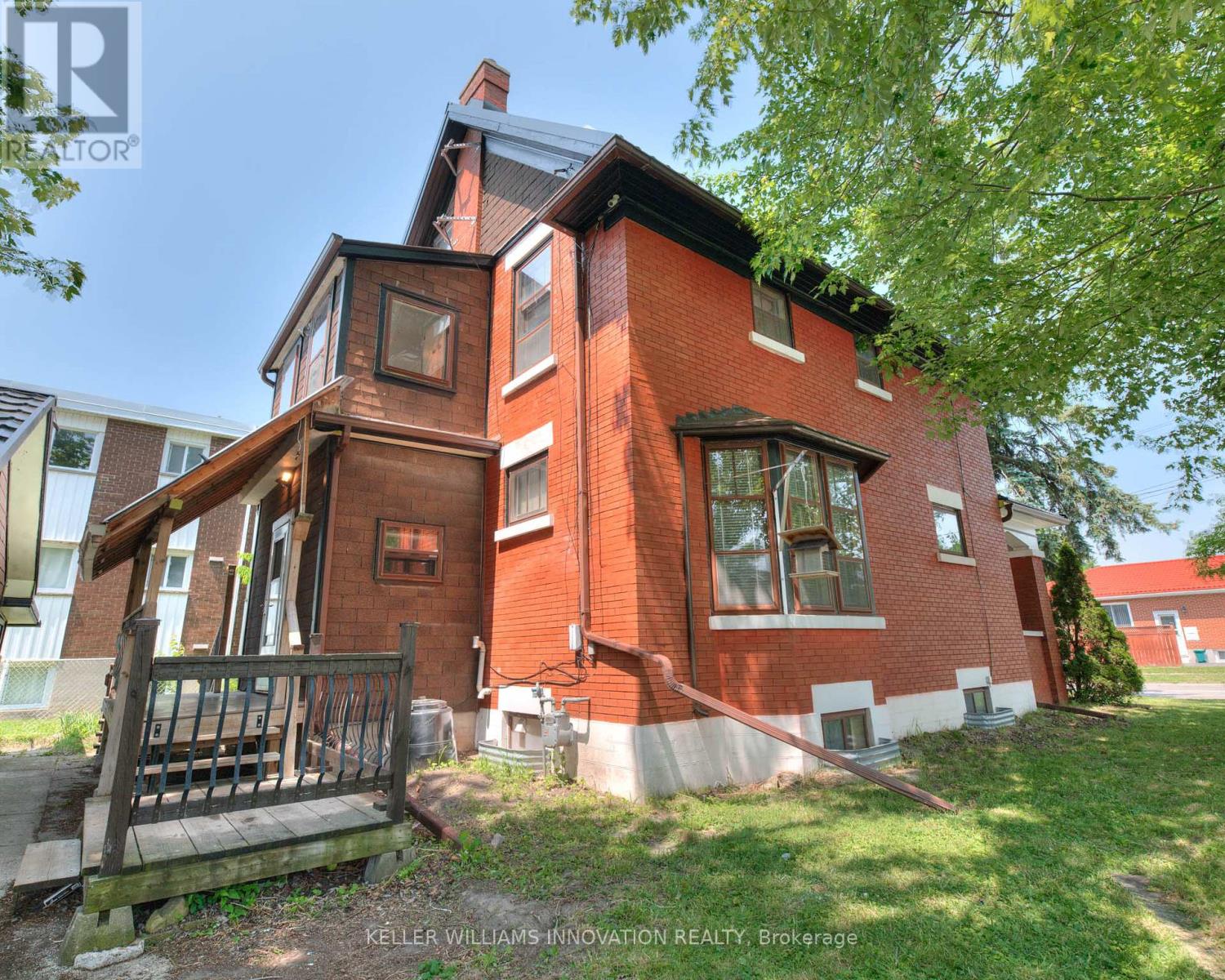 Property at 235 HOFFMAN STREET image 3