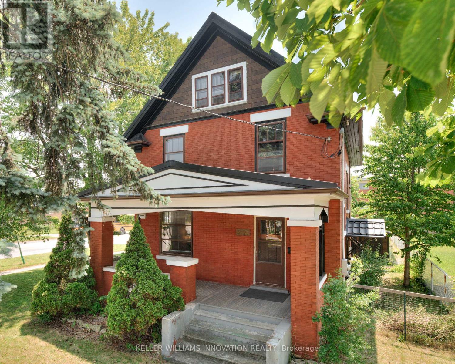 Property at 235 HOFFMAN STREET image 4