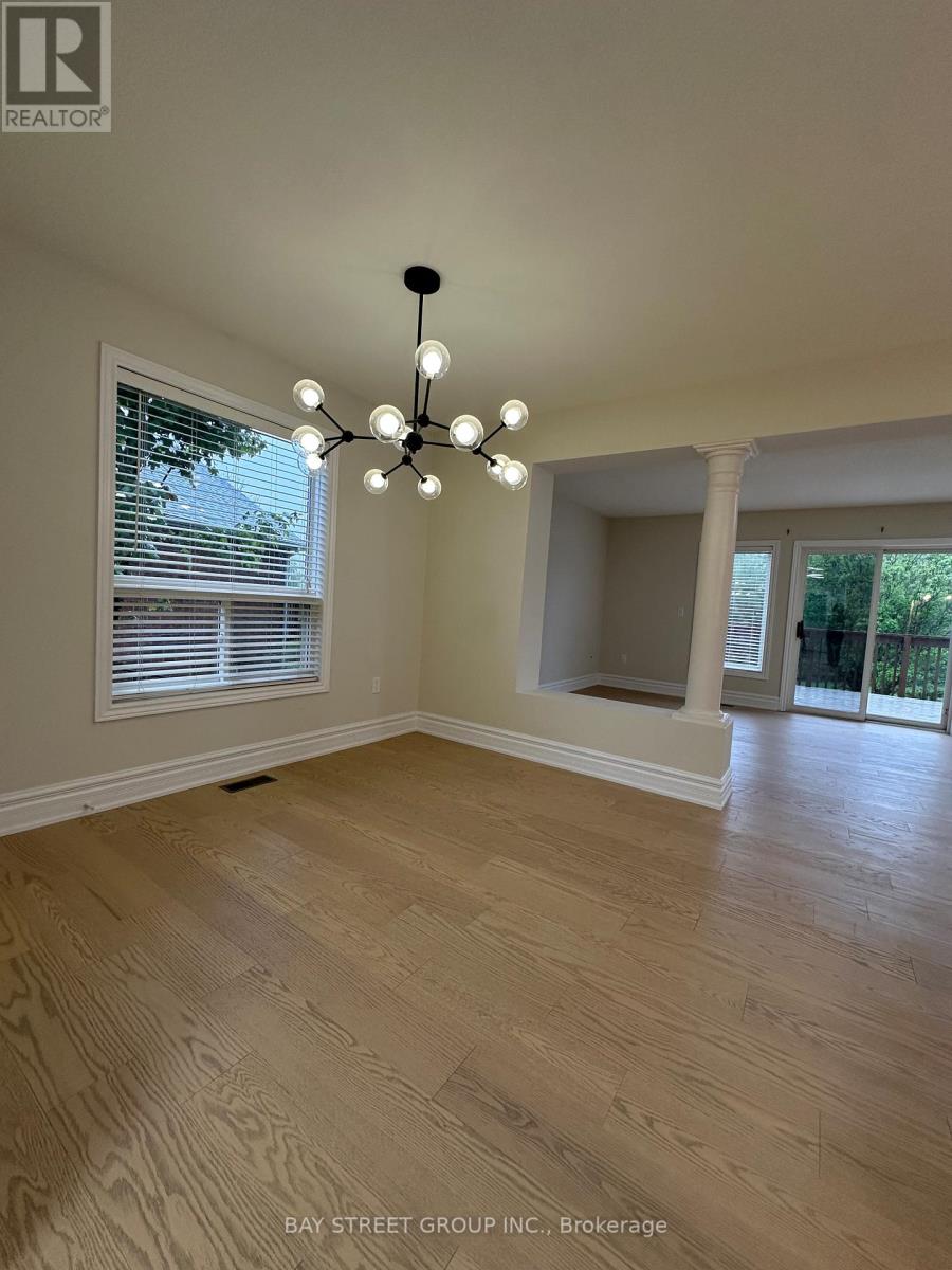 Property at 19 SILVERSMITH COURT image 5