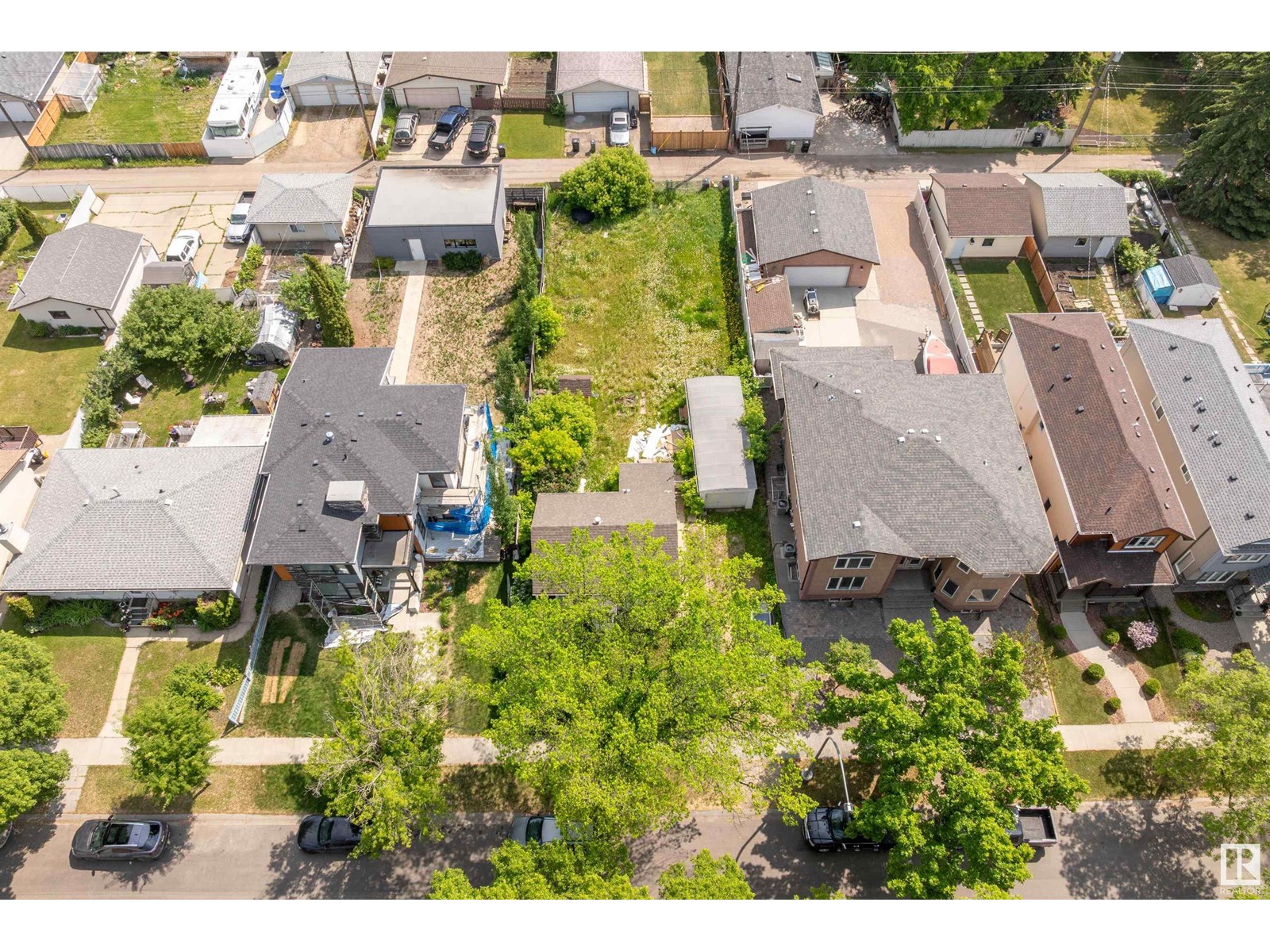 Property at 9715 154 ST NW image 1