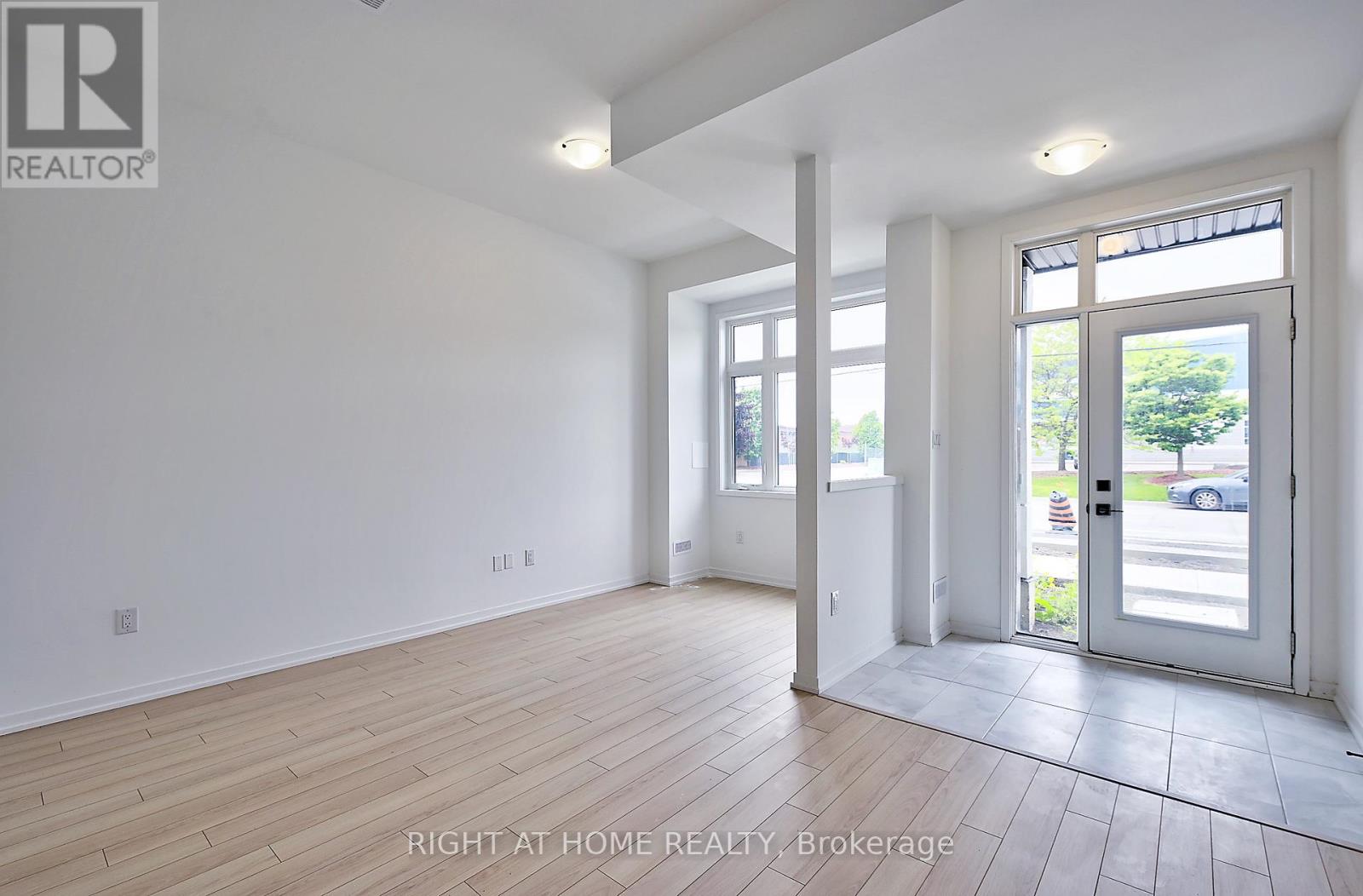 Property at 219 MONARCH AVENUE image 3