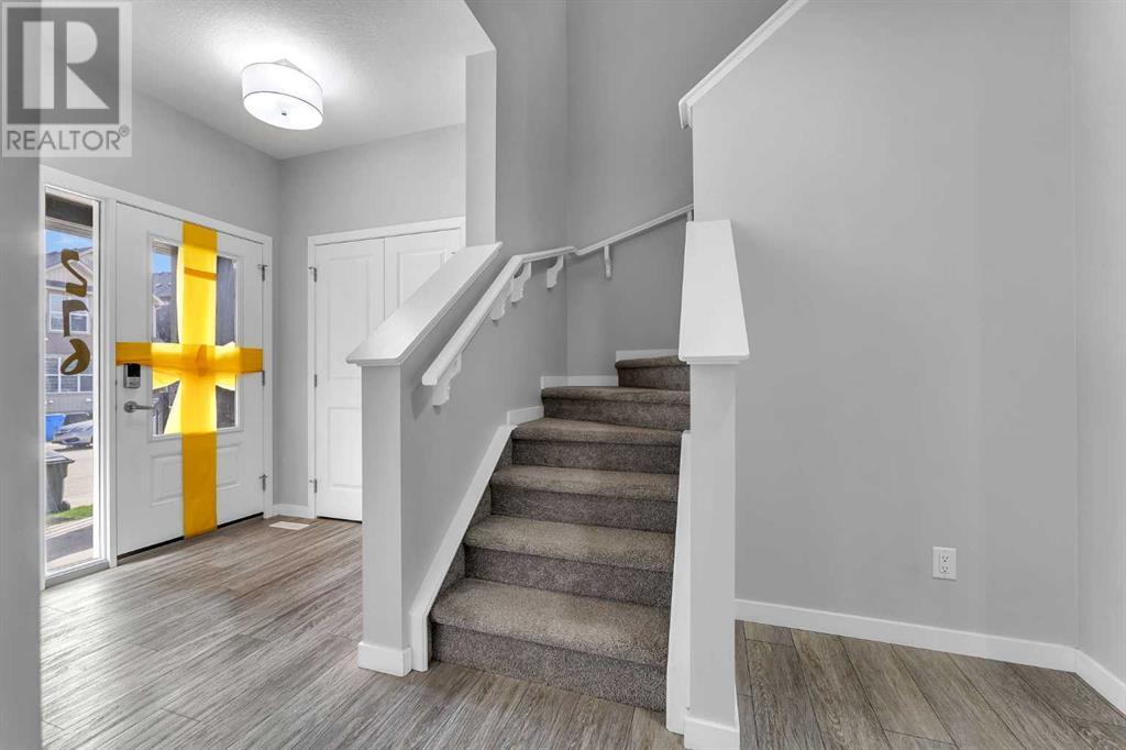 Property at 276 Savanna Terrace NE image 4