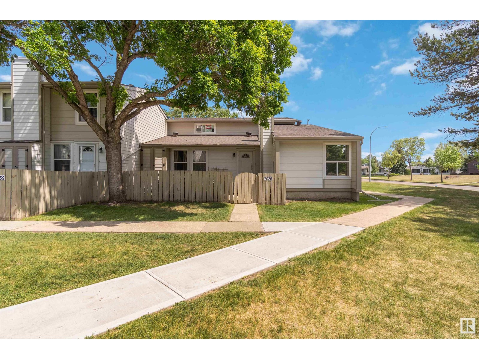 Property at 7026 Millwoods RD NW NW image 1