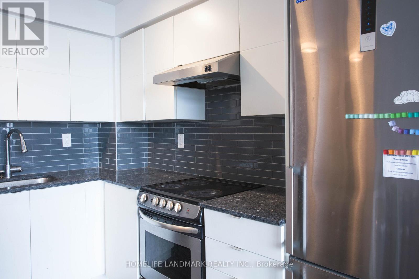 1522 - 160 Flemington Road, Toronto (Yorkdale-Glen Park), Ontario  M6A 1N6 - Photo 3 - W12221790