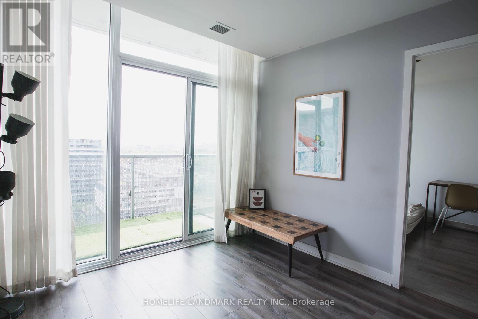 1522 - 160 Flemington Road, Toronto (Yorkdale-Glen Park), Ontario  M6A 1N6 - Photo 9 - W12221790