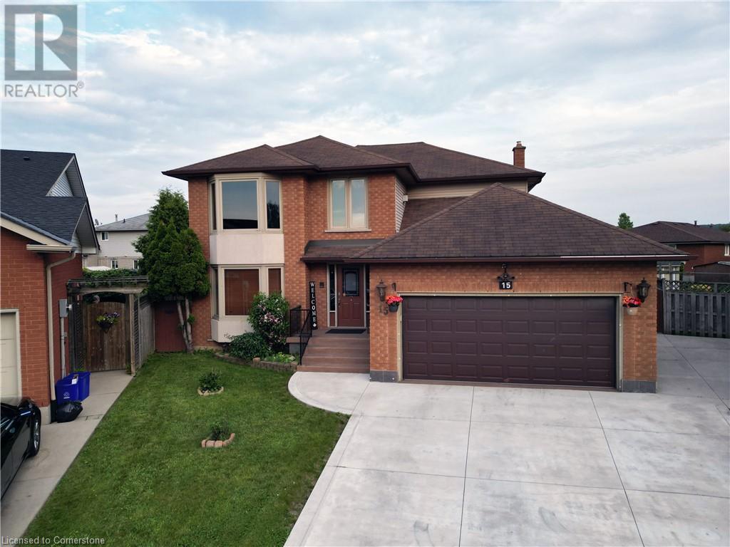 Property at 15 TALIA Court image 1