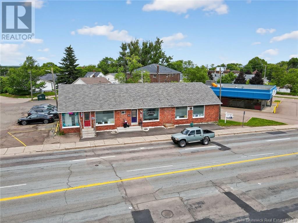 845-847 Mountain Road, Moncton, New Brunswick  E1C 2R9 - Photo 2 - NB112080