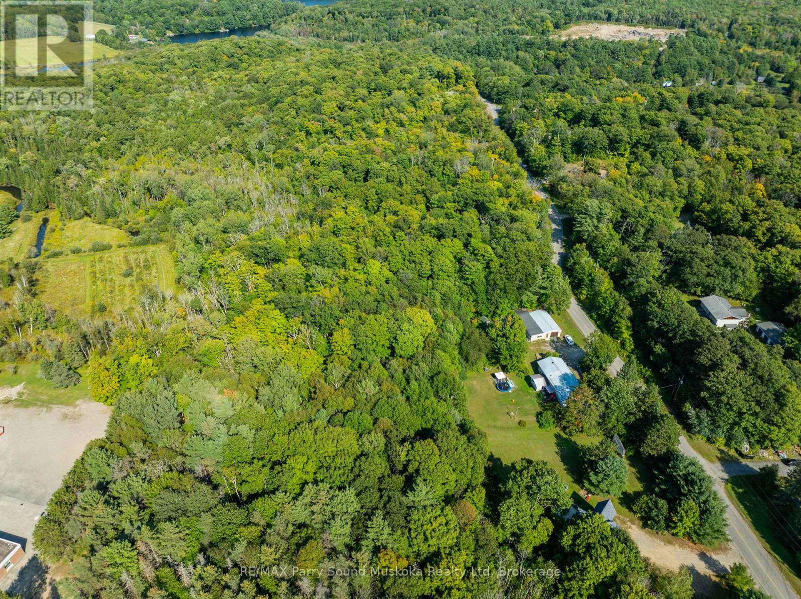 14 Burnside Bridge Road, Mcdougall, Ontario  P2A 2W9 - Photo 15 - X12221865