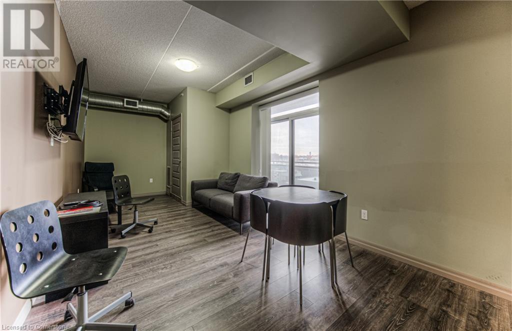 8 Hickory Street W Unit# 401, Waterloo, Ontario  N2L 3H6 - Photo 10 - 40738933
