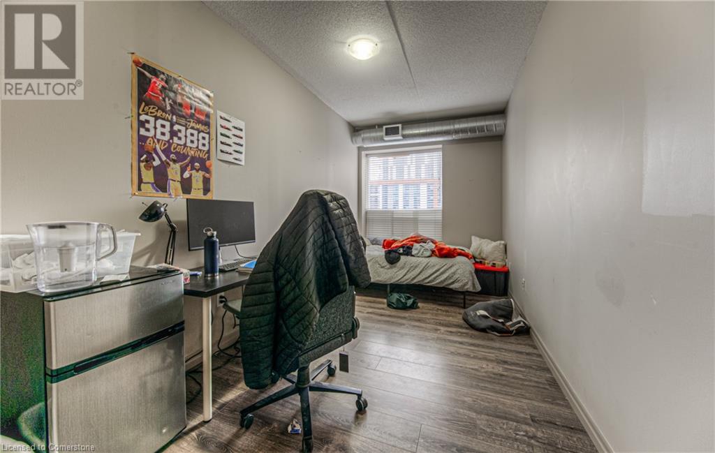 8 Hickory Street W Unit# 401, Waterloo, Ontario  N2L 3H6 - Photo 12 - 40738933