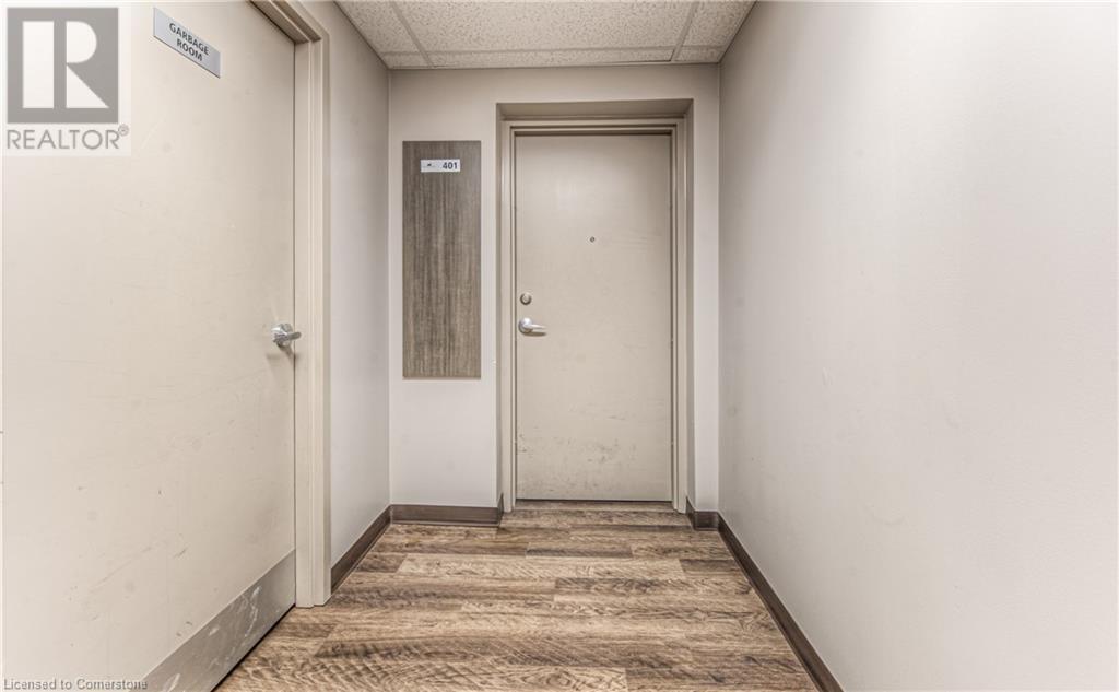 8 Hickory Street W Unit# 401, Waterloo, Ontario  N2L 3H6 - Photo 29 - 40738933