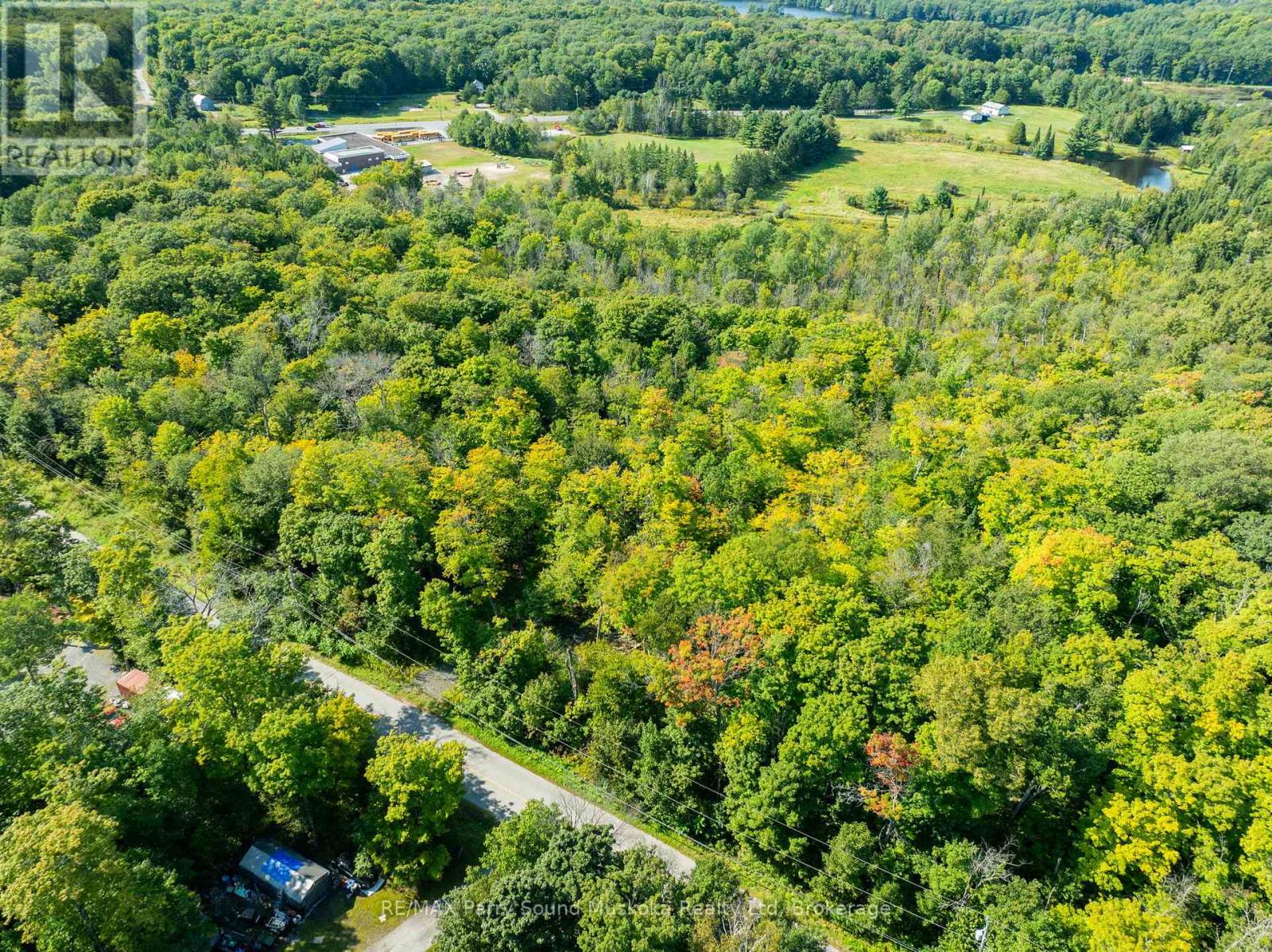 18 Burnside Bridge Road, Mcdougall, Ontario  P2A 2W9 - Photo 11 - X12221870